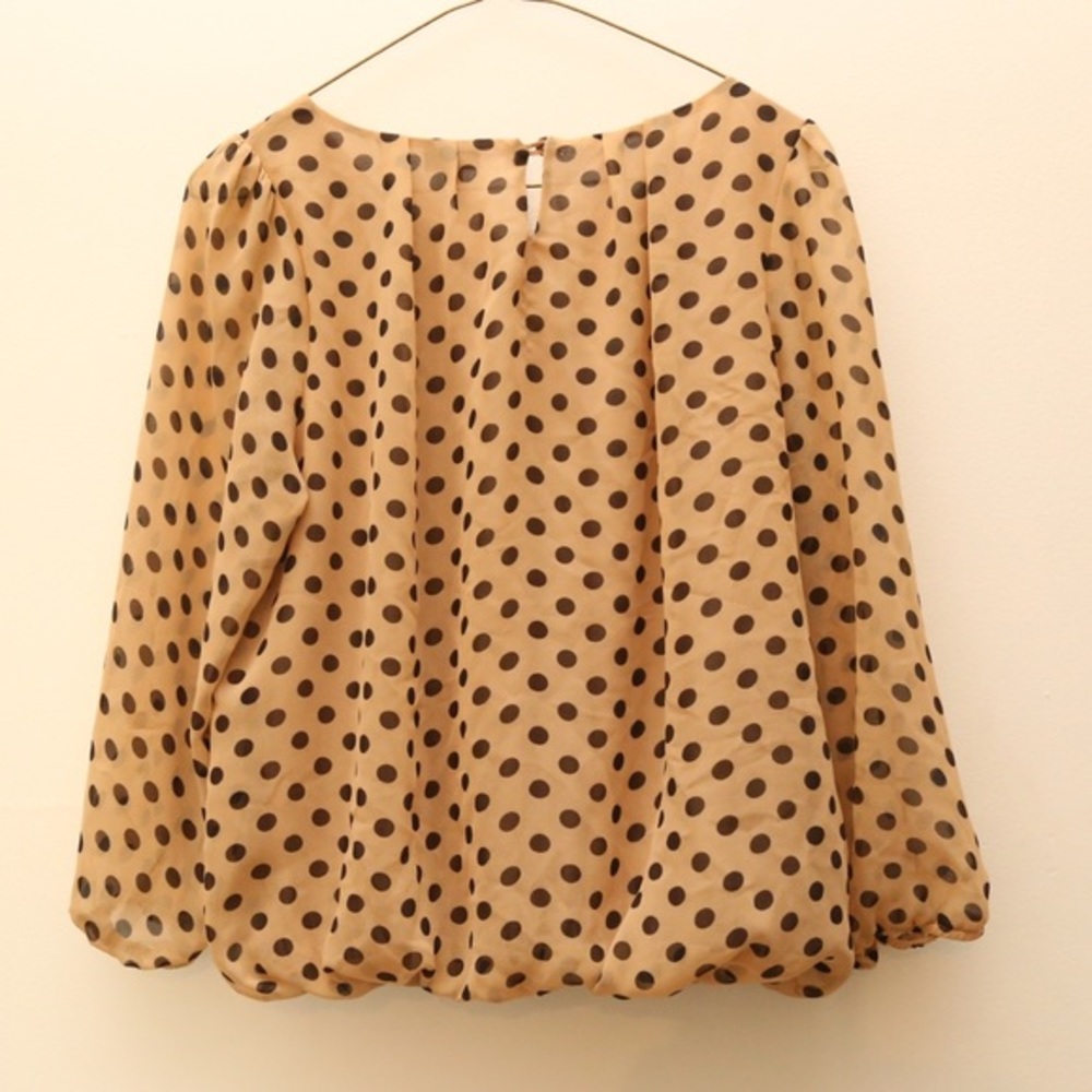 B_envied sheer polka dots balloon waist top - Picture 6 of 6